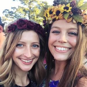 Meet your Posher, Caryn